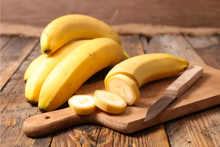 Banane et symptômes de la gastrite : font-elles bon ménage ?